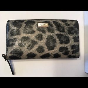 Kate Spade Wallet in Grey & Black Animal Print